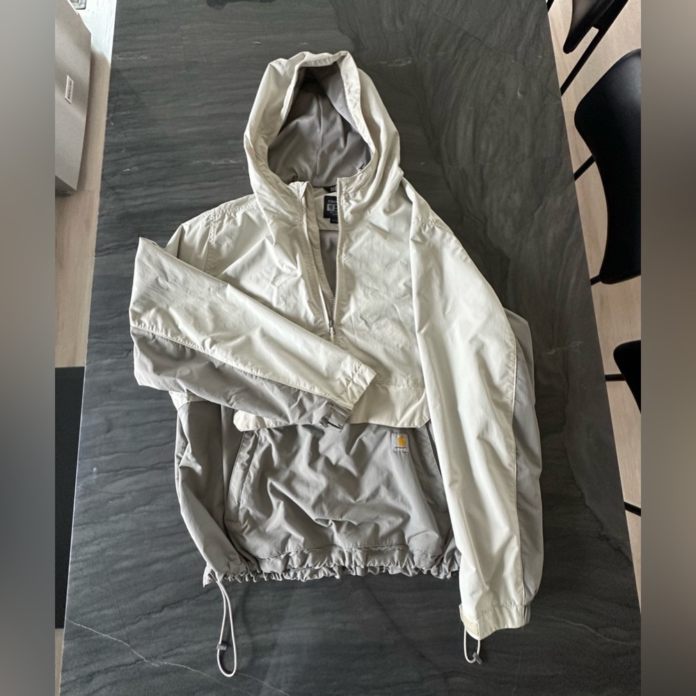Carhartt Two-Tone Hooded Anorak in Malt / Asphalt